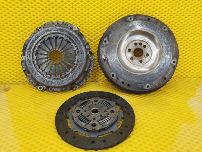 Маховик + комплект сцепления Ford Focus 2006 2