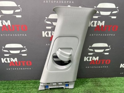 Накладка центральной стойки верхняя Kia Rio X 2020