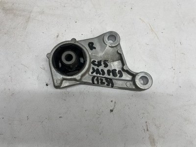 Кронштейн редуктора Mazda CX-5 KF