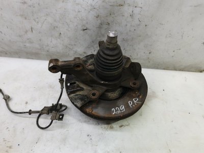 Кулак поворотный Hyundai Solaris 2014 RB