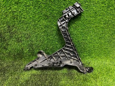 Кронштейн бампера AUDI A3 2006 8P