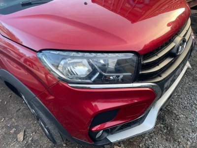 Фара Lada Xray 2021