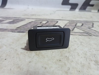 Кнопка открывания багажника Audi Q5 2013 8R