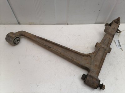 Рычаг подвески нижний Volkswagen Transporter 90-95 T4