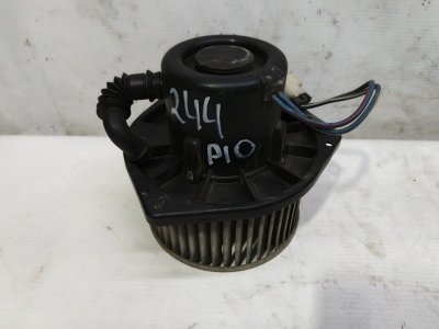 Моторчик печки Nissan Primera 1990