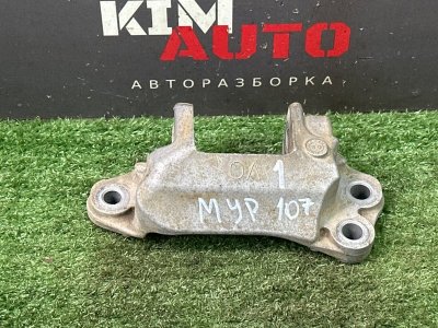 Кронштейн опоры двигателя Nissan Murano 2008 Z51