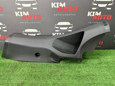 Накладка стойки кузова Ford Focus 3 HB 2012 CB8
