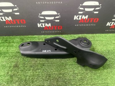 Кронштейн задней балки Nissan Murano 2008 Z51