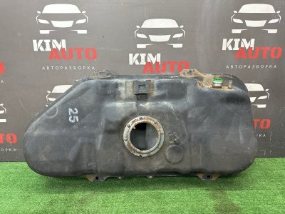 Бак топливный с тепловым экраном Kia Cerato 2 2010 TD