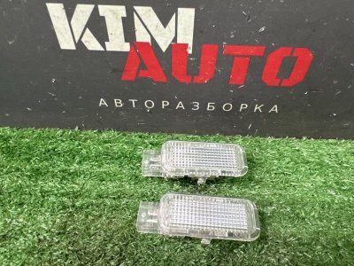Плафон подсветки салона Skoda Octavia 2014 A7