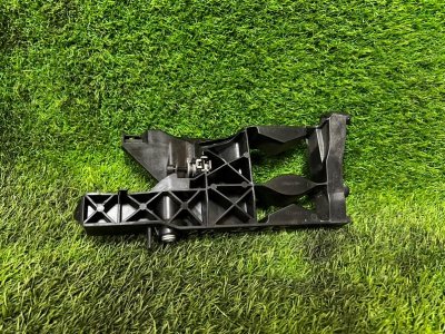 Кронштейн фары AUDI A7 SPORTBACK 2011 4G5