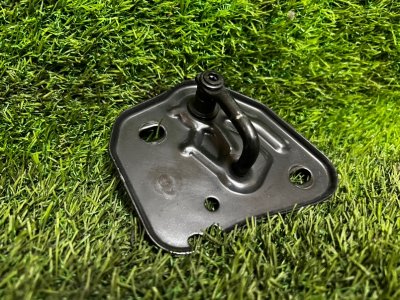 Петля замка капота AUDI A6 C7 AVANTE 2012 4G