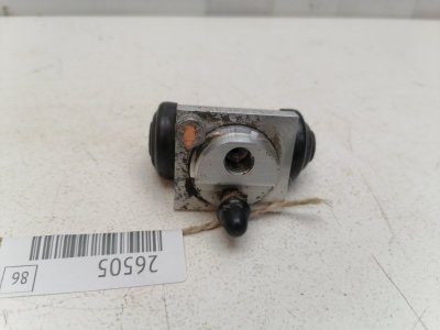 Тормозной цилиндр Lada Largus