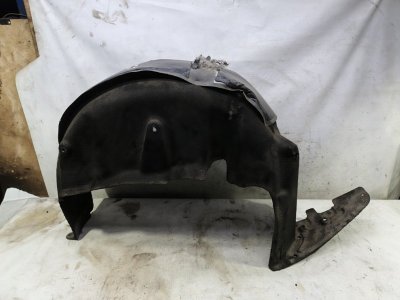 Подкрылок Mercedes CLA - Class 2015 CLA 180