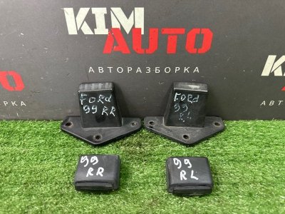 Отбойник крышки багажника Ford Focus 3 HB 2012 CB8