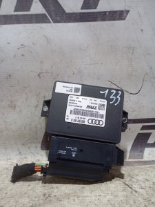 Блок управления подушками безопасности Audi A4 2008 B8