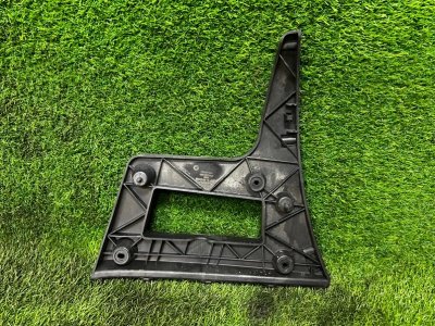 Кронштейн бампера AUDI A5 2010 8T5