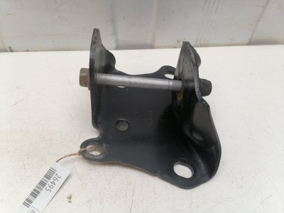 Кронштейн балки Lada Largus 2020