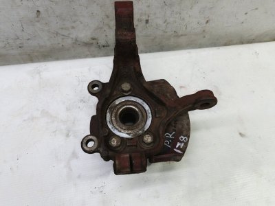 Кулак поворотный Nissan Tiida 2007