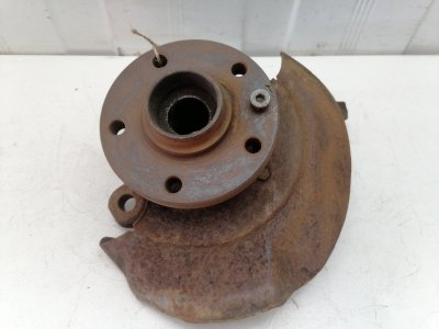 Кулак подвески Volkswagen Transporter T4