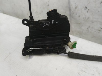 Замок двери Lada Xray 2021