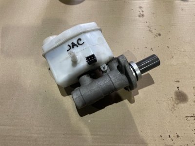 Главный тормозной цилиндр JAC T6 2020