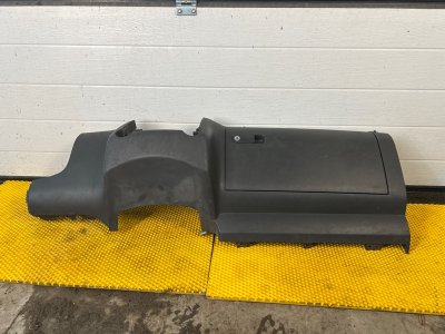 Бардачок Volkswagen Touareg 2003 7L6