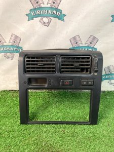 Накладка на торпедо Toyota CORONA 1995 седан