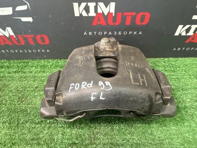 Суппорт тормозной Ford Focus 3 HB 2012 CB8