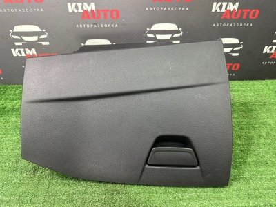 Бардачок Ford Focus 3 HB 2012 CB8