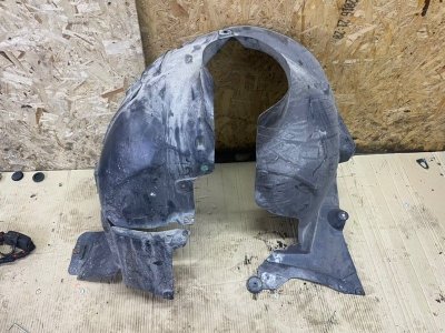 Подкрылок Mercedes CLA - Class 2015 CLA 180