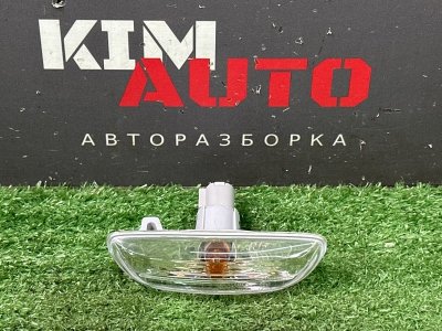 Повторитель поворота в крыло Kia Rio X 2020