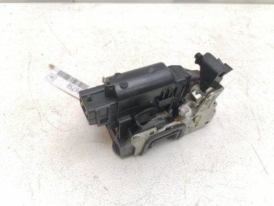 Замок двери Lada Largus 2020