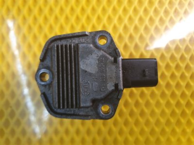 Датчик уровня масла SKODA Octavia 2009 A5