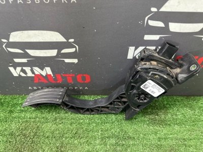 Педаль газа электронная Ford Focus 3 HB 2012 CB8