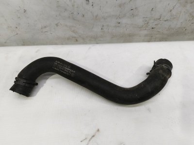 Патрубок системы охлаждения Mercedes CLA - Class 2015 CLA 180