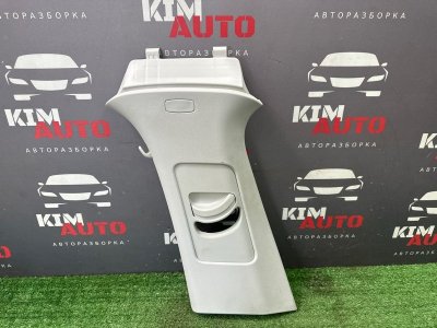 Накладка центральной стойки верхняя Skoda Octavia 2014 A7