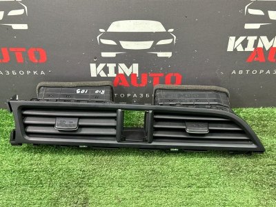 Дефлектор отопителя центральный Kia Rio X 2020
