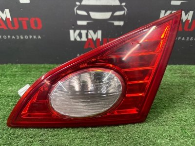 Фонарь в крышку багажника Nissan Murano 2008 Z51