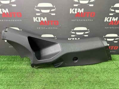 Накладка стойки нижняя Ford Focus 3 HB 2012 CB8