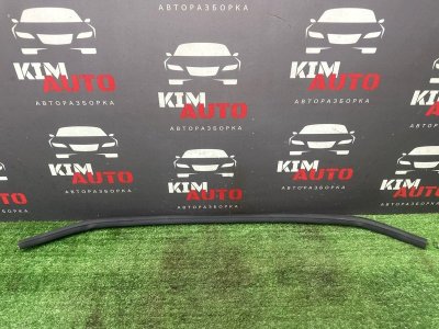 Уплотнитель капота Nissan Murano 2008 Z51