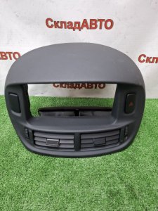 Консоль центральная Toyota Estima 2003 ACR40W