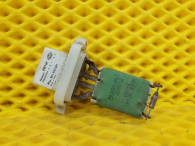 Резистор отопителя Ford Focus 2006 2