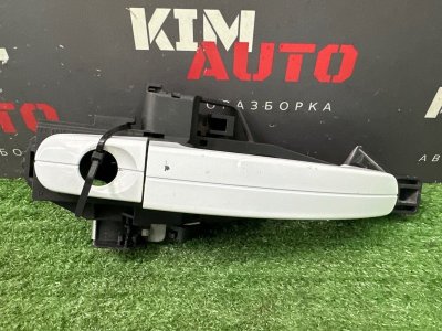 Ручка двери наружная в сборе Ford Focus 3 HB 2012 CB8