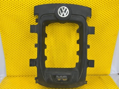 Накладка двигателя (крышка) Volkswagen Touareg 2003 7L6