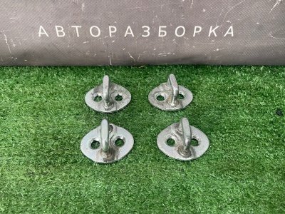 Ответная часть замка двери Kia Ceed 1 2010 ED