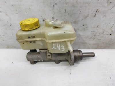 Главный тормозной цилиндр Skoda Fabia 2008