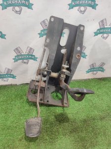 Блок педалей лада 2107 1992 2107