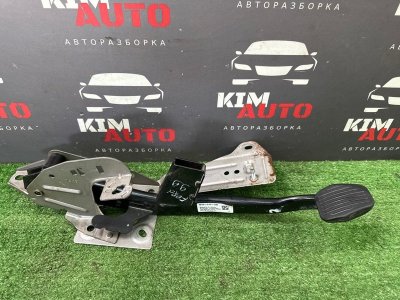 Педаль тормоза Ford Focus 3 HB 2012 CB8