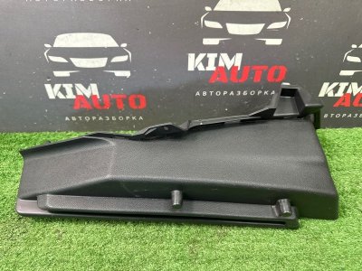 Опора полки багажника Skoda Octavia 2014 A7